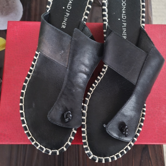 Slides - Picture 4 of 8